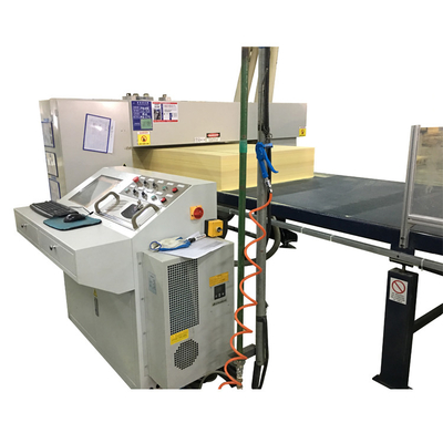 CNC 3d二重ワイヤー刃の泡の打抜き機6m/Min