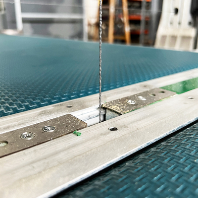 FastWire CNC ソフト・リジッド・フーム・コントール・カット・マシン 0.8mm プー・フーム・カット