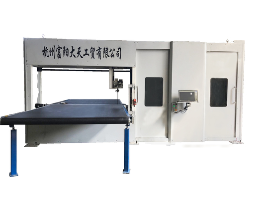 自動硬質スポンジフォーム切断機 DTC-R2012V 縦型回転式