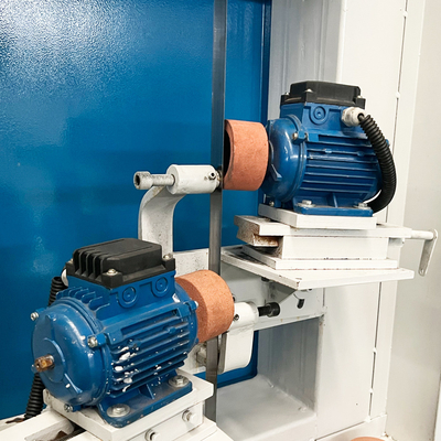 600mmの高さの縦の泡の打抜き機小さいCNC
