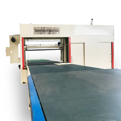 低コスト DT CNC サイクルのリングナイフ 泡切断機 0 - 6m/Min