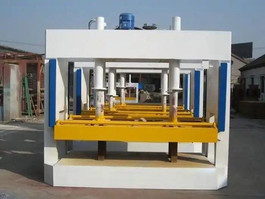 中国 水力冷圧機 木製ドアの製造 50 トン 1250 * 1500mm