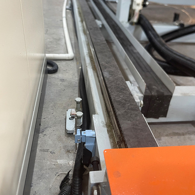 Cnc マシン ポリウレタン 高速水平泡切断機 スポンジシート