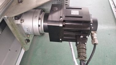 D&T DTC-F2512の真空はスポンジ堅いPUの泡の打抜き機を除塵します