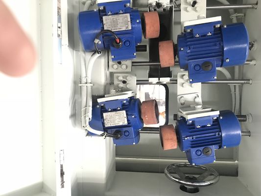 マットレスのスポンジ マニュアルの線形ガイド1.74kwが付いている縦の泡の打抜き機