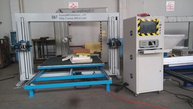 乳液のスポンジの振動の刃の自動打抜き機CNC