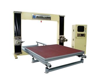 動かされたワーク テーブル垂直によってコンピュータ化される CNC は速くフェノールの泡のための輪郭の打抜き機をワイヤーで縛ります
