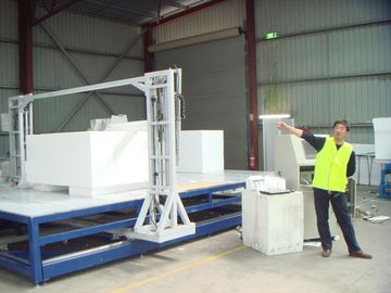 金質のポリスチレンはドイツ技術の CNC の泡のカッターを不正に操作します