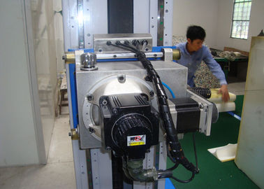 粘着性がある泡、PUの柔らかい泡5m/分のためのCNCのスポンジの打抜き機