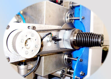 自動スポンジの打抜き機 CNC の乳液のスポンジの振動の刃のカッター